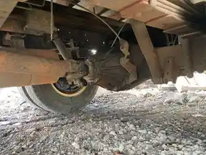 Used 2000 Isuzu NPR Rear Rear (Tandem Rear or Single) (Stock #32)) Part Image