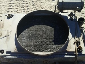 Used 1990 GMC Cooling Assembly (Stock #29089)) Part Image