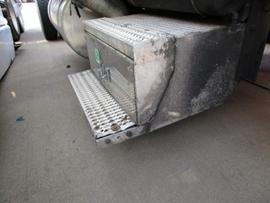 Used 1994 PETERBILT 378 Tool Box (Stock #66144)) Part Image