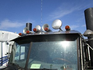 Used 1996 PETERBILT 379 Sun Visor (Stock #56102)) Part Image