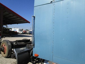 Used 1998 FREIGHTLINER FLD132T Sleeper Fairing Image