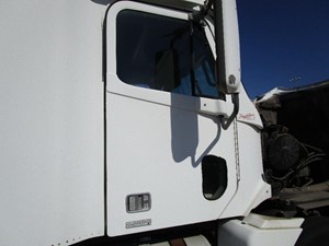 Used 2000 FREIGHTLINER CENTURY CLASS 112 Door (Stock #55000)) Part Image