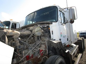 Used 2000 MACK E7 Engine Assy Image