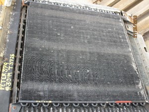 Used 2000 PETERBILT 379 A/C Condenser (Stock #T3726)) Part Image