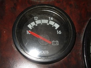 Used 2001 FREIGHTLINER ST120 Instrument Cluster (Stock #76773)) Part Image