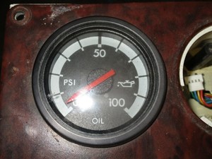 Used 2001 FREIGHTLINER ST120 Instrument Cluster (Stock #76772)) Part Image