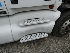 Used 2002 KENWORTH T2000 Cab Fairing (Stock #48836)) Part Image