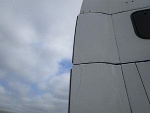 Used 2002 KENWORTH T2000 Sleeper Fairing (Stock #48822)) Part Image