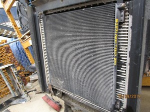 Used 2002 PETERBILT 378 A/C Condenser (Stock #T3827)) Part Image