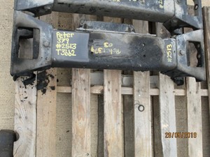 Used 2003 PETERBILT 379 Bracket (Stock #T3662)) Part Image