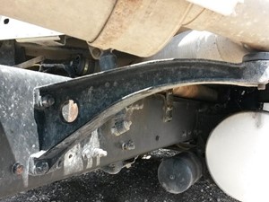 Used 2004 FREIGHTLINER COLUMBIA Bracket (Stock #27565)) Part Image