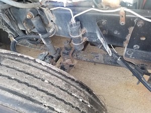 Used 2004 FREIGHTLINER COLUMBIA 120 Spring, Front Leaf Image