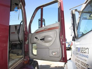 Used 2004 KENWORTH T2000 Door (Stock #81116)) Part Image
