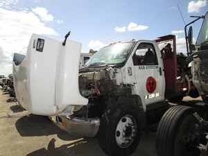 Used 2005 GMC C7500 Cooling Assembly (Stock #79922)) Part Image