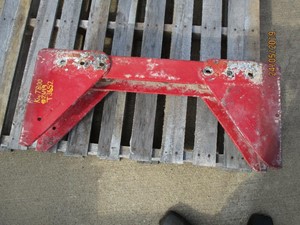 Used 2005 KENWORTH T800 Bracket (Stock #T3652)) Part Image