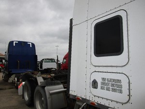 Used 2005 KENWORTH W900 Sleeper Fairing (Stock #85075)) Part Image