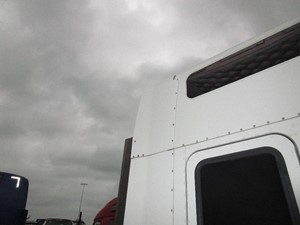Used 2005 KENWORTH W900 Sleeper Fairing (Stock #85076)) Part Image
