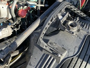 Used 2006 VOLVO VNL Bracket (Stock #81406)) Part Image