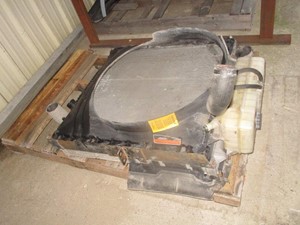 Used 2006 VOLVO VNL Cooling Assembly (Stock #77201)) Part Image