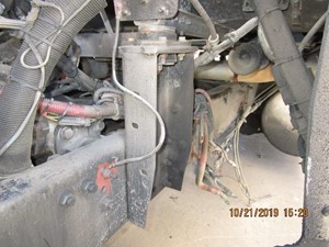 Used 2007 FREIGHTLINER FLD132 XL CLASSIC Bracket (Stock #75397)) Part Image