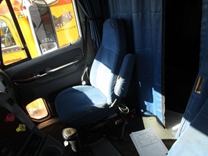 Used 2007 FREIGHTLINER ST120 Cab (Stock #57468)) Part Image