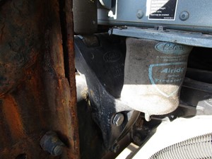 Used 2007 PETERBILT 387 Bracket (Stock #57964)) Part Image