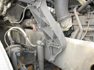 Used 2007 VOLVO VNL Bracket (Stock #77983)) Part Image