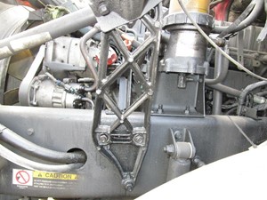 Used 2007 VOLVO VNL Bracket (Stock #77982)) Part Image