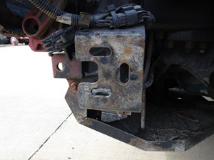Used 2007 VOLVO VNL Bracket (Stock #77901)) Part Image