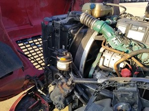 Used 2007 VOLVO VNL Cooling Assembly (Stock #67729)) Part Image