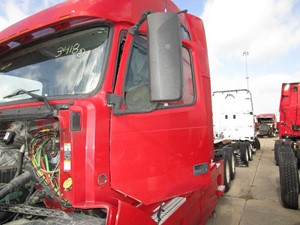 Used 2007 VOLVO VNL Door (Stock #77847)) Part Image