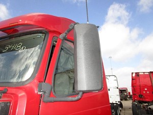 Used 2007 VOLVO VNL Mirror Image