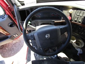 Used 2007 VOLVO VNL Steering Column (Stock #39450)) Part Image
