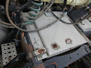 Used 2009 FREIGHTLINER CASCADIA 125 Tool Box (Stock #56973)) Part Image