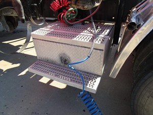 Used 2009 PETERBILT 389 Tool Box (Stock #53188)) Part Image