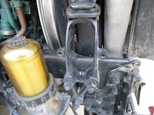 Used 2009 VOLVO VNL Bracket (Stock #59306)) Part Image