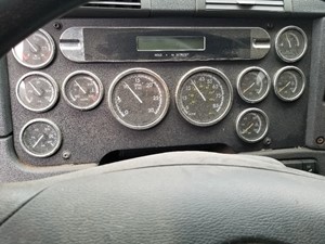 Used 2011 FREIGHTLINER CASCADIA 125 Instrument Cluster (Stock #76273)) Part Image