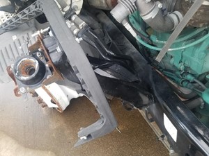 Used 2011 VOLVO VNL Bracket (Stock #67147)) Part Image