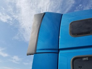 Used 2011 VOLVO VNL Sleeper Fairing (Stock #54692)) Part Image