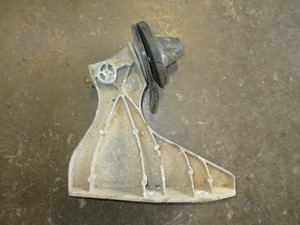 Used 2012 FREIGHTLINER CASCADIA 125 Bracket Image