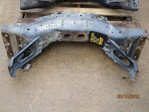 Used 2013 FREIGHTLINER CASCADIA 125 Bracket (Stock #T3937)) Part Image