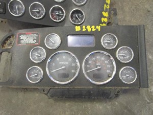 Used 2014 PETERBILT 388 Instrument Cluster (Stock #65627)) Part Image