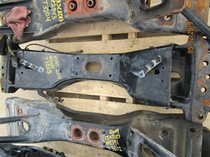 Used 2015 VOLVO VNL Bracket (Stock #T3203)) Part Image