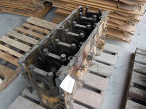 Used CAT C-15 ACERT Block (Stock #18521)) Part Image