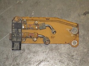 Used CAT Bracket (Stock #70231)) Part Image