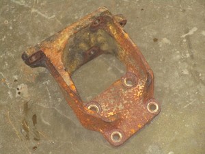 Used CAT Bracket Image