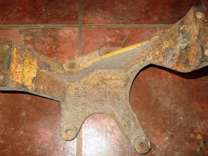 Used CAT Bracket (Stock #37612)) Part Image