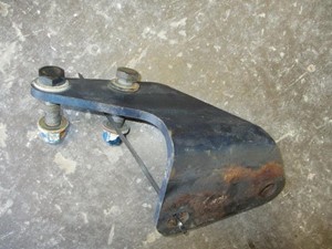 Used CAT Bracket (Stock #79790)) Part Image