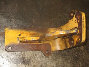 Used CAT Engine Mount Image