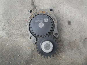 Used CUMMINS ISB Oil Pump (Stock #61490)) Part Image